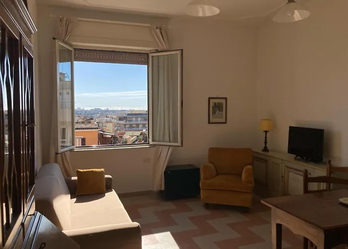 Giulia - With Panoramic View *